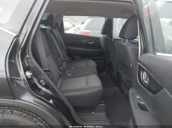 JN8AT2MT5HW404436 2017 NISSAN ROGUE - Image 8