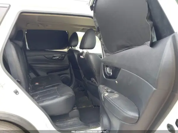 JN8AT2MT5HW405781 2017 NISSAN ROGUE - Image 8
