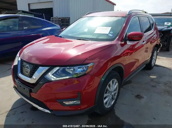 JN8AT2MT5HW405814 2017 NISSAN ROGUE - Image 2