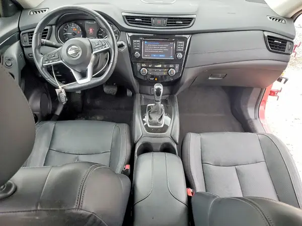 JN8AT2MT5HW408292 2017 NISSAN ROGUE - Image 8