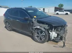 JN8AT2MT5JW450659 2018 NISSAN ROGUE