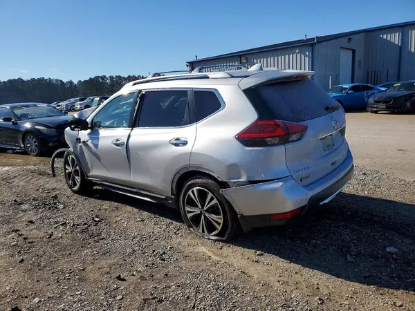 JN8AT2MT5JW455425 2018 NISSAN ROGUE - Image 2