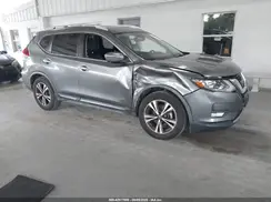 JN8AT2MT5JW455957 2018 NISSAN ROGUE