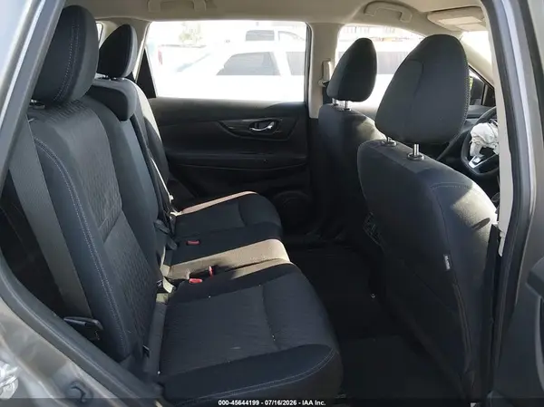 JN8AT2MT5JW458065 2018 NISSAN ROGUE - Image 8