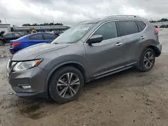 JN8AT2MT5JW460611 2018 NISSAN ROGUE