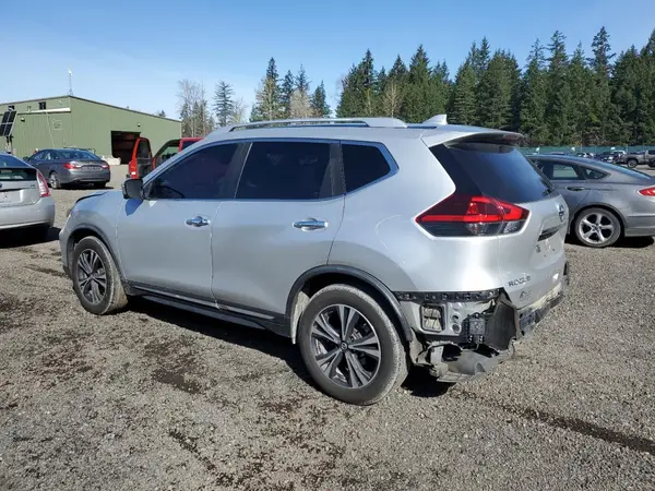 JN8AT2MT5JW464478 2018 NISSAN ROGUE - Image 2
