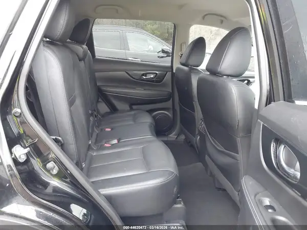 JN8AT2MT5JW465940 2018 NISSAN ROGUE - Image 8