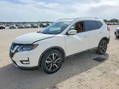 JN8AT2MT5JW467851 2018 NISSAN ROGUE