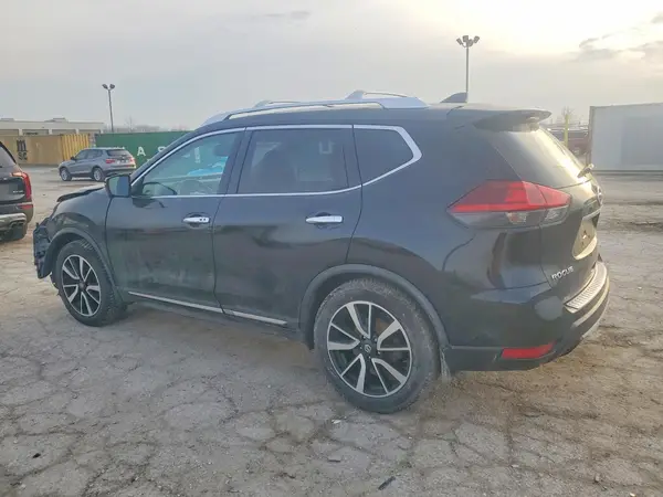 JN8AT2MT5JW469860 2018 NISSAN ROGUE - Image 2