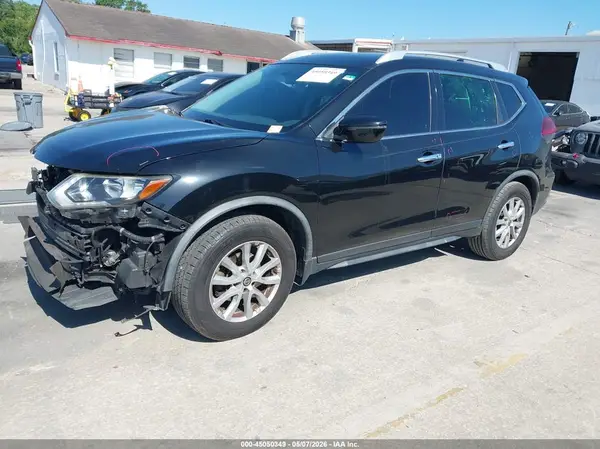 JN8AT2MT5JW488117 2018 NISSAN ROGUE - Image 2