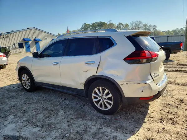 JN8AT2MT5JW489090 2018 NISSAN ROGUE - Image 2