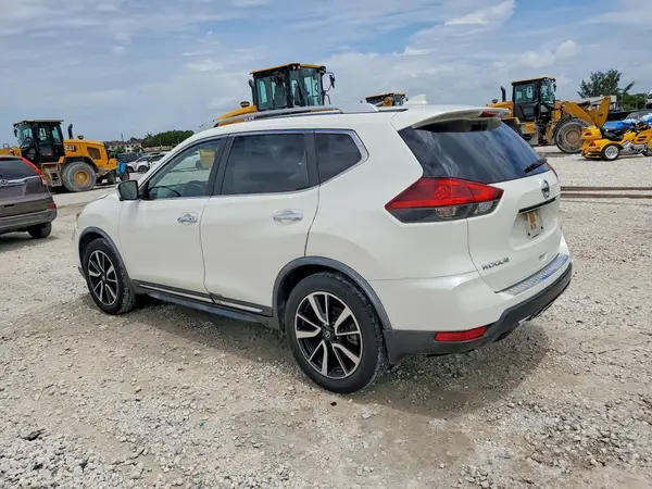 JN8AT2MT5JW489347 2018 NISSAN ROGUE - Image 2