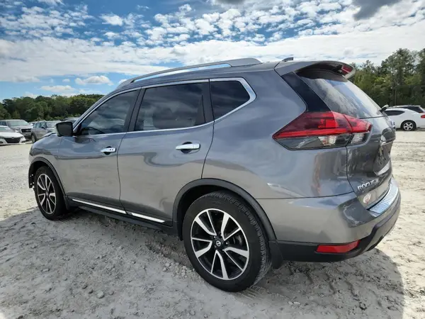 JN8AT2MT5JW489686 2018 NISSAN ROGUE - Image 2