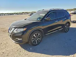 JN8AT2MT5JW490577 2018 NISSAN ROGUE