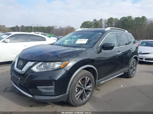 JN8AT2MT5KW250432 2019 NISSAN ROGUE - Image 2