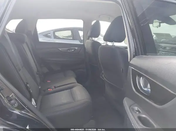 JN8AT2MT5KW250432 2019 NISSAN ROGUE - Image 8