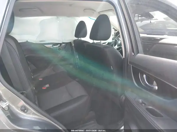 JN8AT2MT5KW253055 2019 NISSAN ROGUE - Image 8