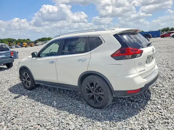 JN8AT2MT5KW255551 2019 NISSAN ROGUE - Image 2