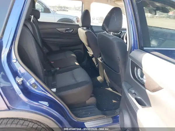 JN8AT2MT5KW256070 2019 NISSAN ROGUE - Image 8