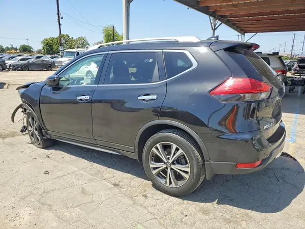 JN8AT2MT5KW256229 2019 NISSAN ROGUE - Image 2