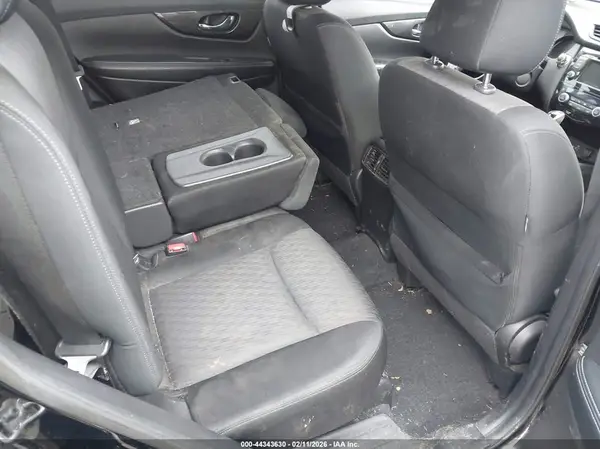 JN8AT2MT5KW258868 2019 NISSAN ROGUE - Image 8