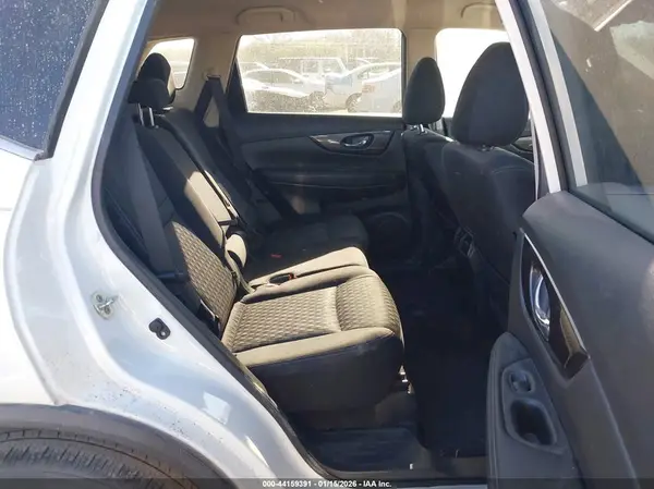 JN8AT2MT5KW260233 2019 NISSAN ROGUE - Image 8