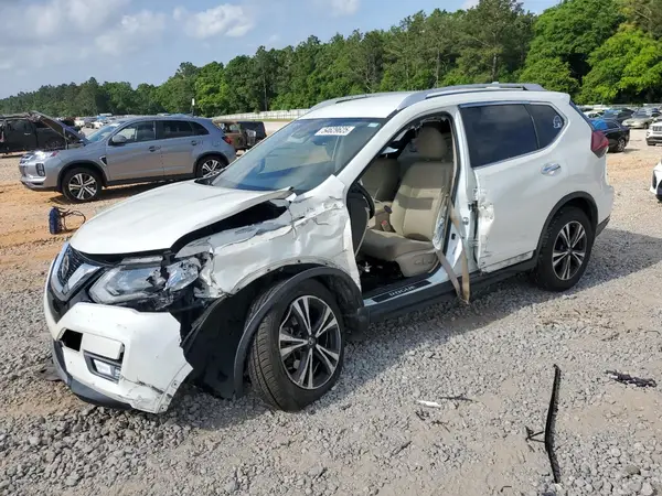 JN8AT2MT5KW261706 2019 NISSAN ROGUE - Image 1
