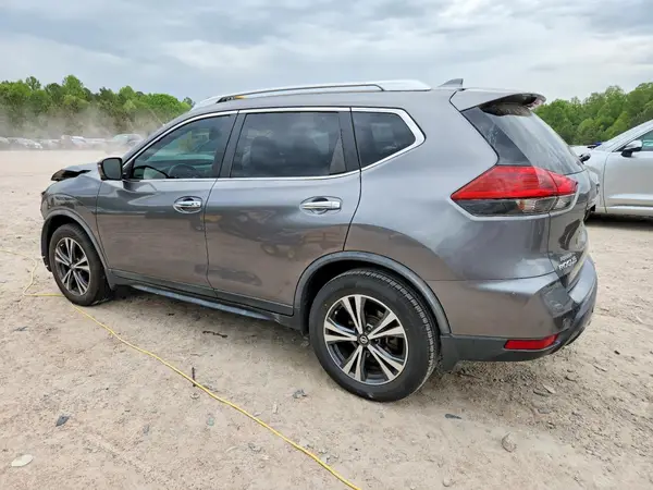 JN8AT2MT5KW264220 2019 NISSAN ROGUE - Image 2