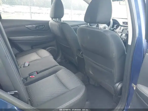 JN8AT2MT5KW501076 2019 NISSAN ROGUE - Image 8