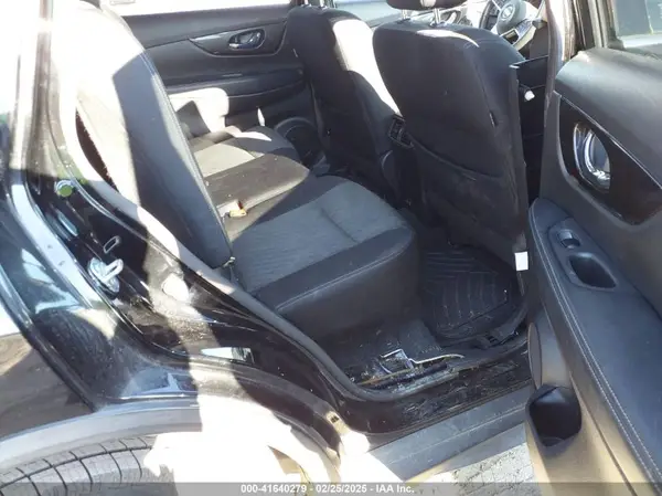 JN8AT2MT5KW501465 2019 NISSAN ROGUE - Image 8
