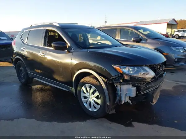 JN8AT2MT5KW503068 2019 NISSAN ROGUE - Image 1