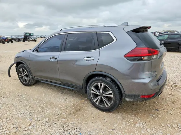 JN8AT2MT5LW000318 2020 NISSAN ROGUE - Image 2