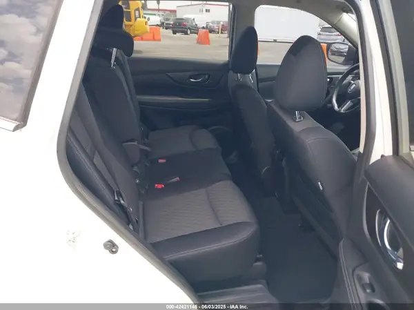 JN8AT2MT5LW002781 2020 NISSAN ROGUE - Image 8