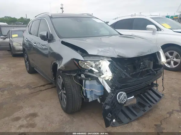 JN8AT2MT5LW005650 2020 NISSAN ROGUE - Image 1