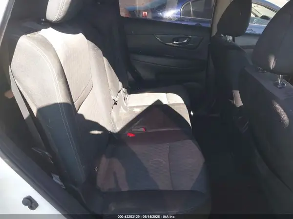 JN8AT2MT5LW012260 2020 NISSAN ROGUE - Image 8