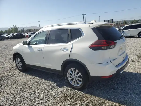 JN8AT2MT5LW012467 2020 NISSAN ROGUE - Image 2