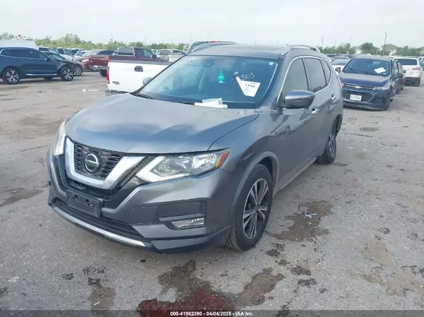 JN8AT2MT5LW012503 2020 NISSAN ROGUE - Image 2