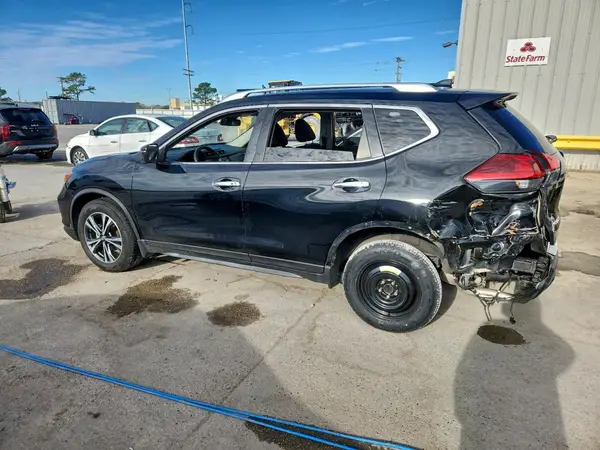JN8AT2MT5LW014767 2020 NISSAN ROGUE - Image 2