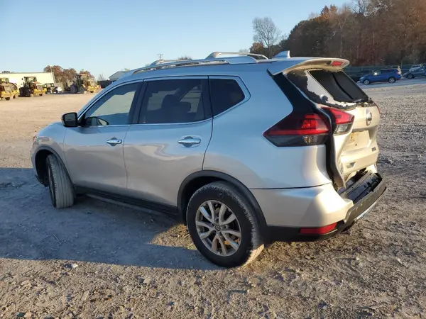 JN8AT2MT5LW030614 2020 NISSAN ROGUE - Image 2
