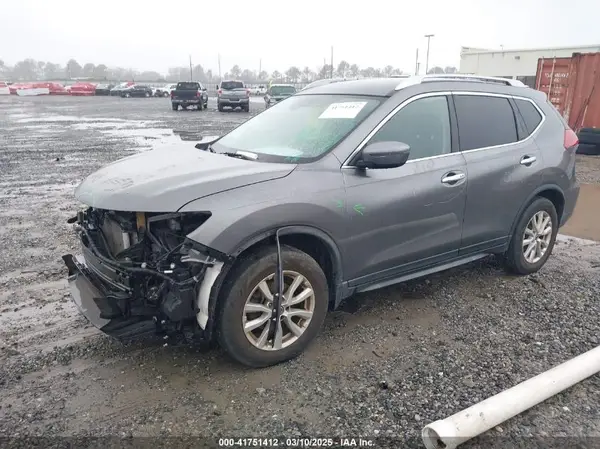 JN8AT2MT5LW034873 2020 NISSAN ROGUE - Image 2