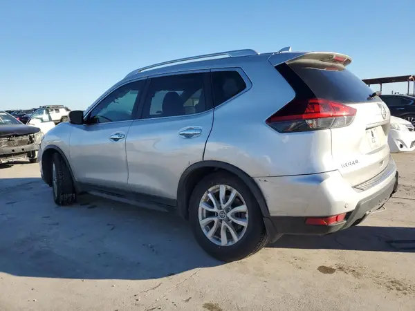 JN8AT2MT5LW035165 2020 NISSAN ROGUE - Image 2
