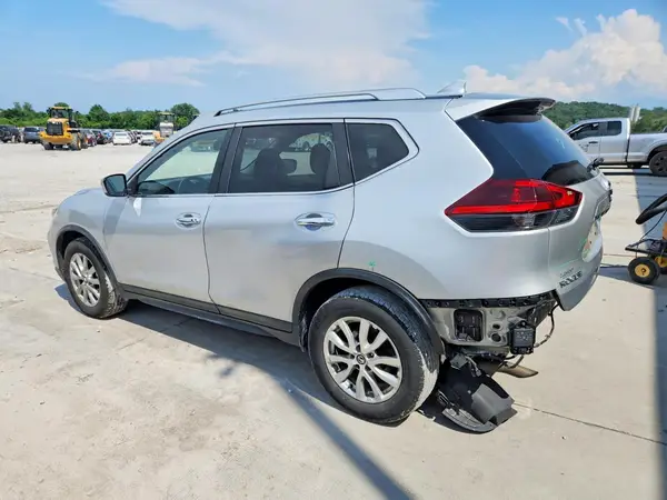 JN8AT2MT5LW039829 2020 NISSAN ROGUE - Image 2