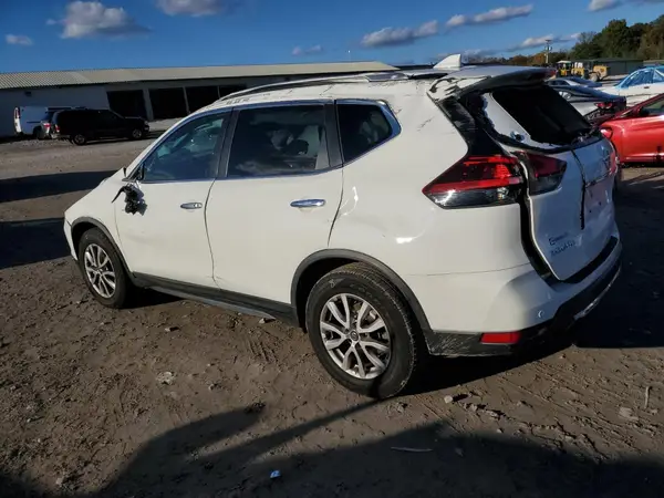 JN8AT2MT5LW041466 2020 NISSAN ROGUE - Image 2