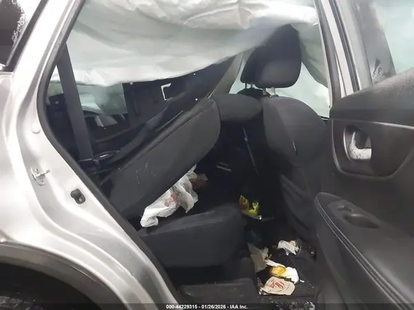 JN8AT2MT6GW005744 2016 NISSAN ROGUE - Image 8