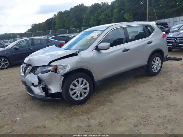 JN8AT2MT6GW006683 2016 NISSAN ROGUE - Image 2