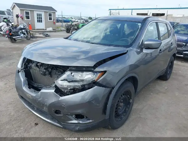 JN8AT2MT6GW009535 2016 NISSAN ROGUE - Image 2