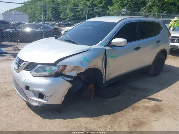 JN8AT2MT6GW009602 2016 NISSAN ROGUE - Image 2