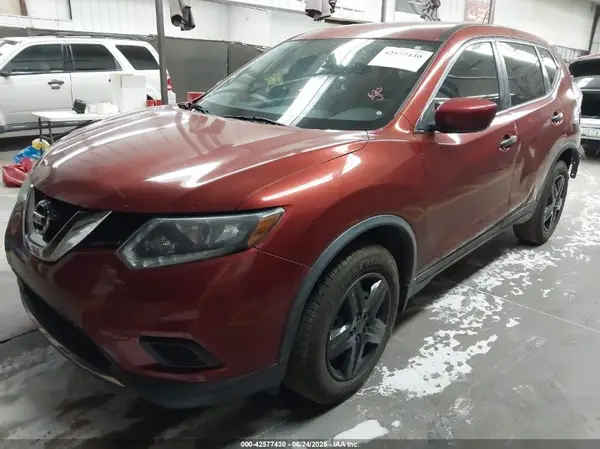 JN8AT2MT6GW010734 2016 NISSAN ROGUE - Image 2