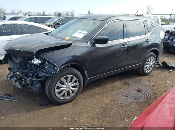 JN8AT2MT6GW015223 2016 NISSAN ROGUE - Image 2