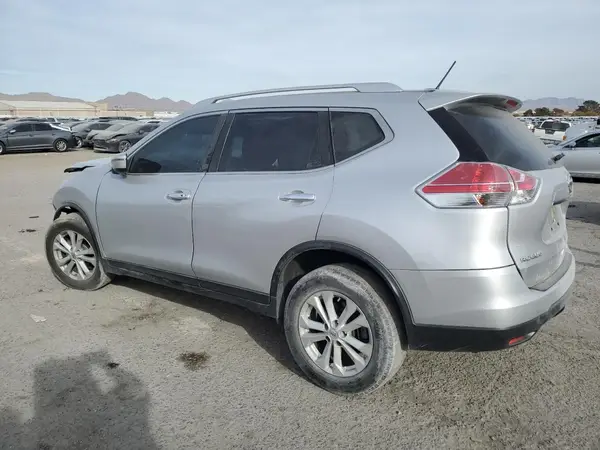 JN8AT2MT6GW023371 2016 NISSAN ROGUE - Image 2